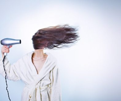woman hair drying girl female 586185
